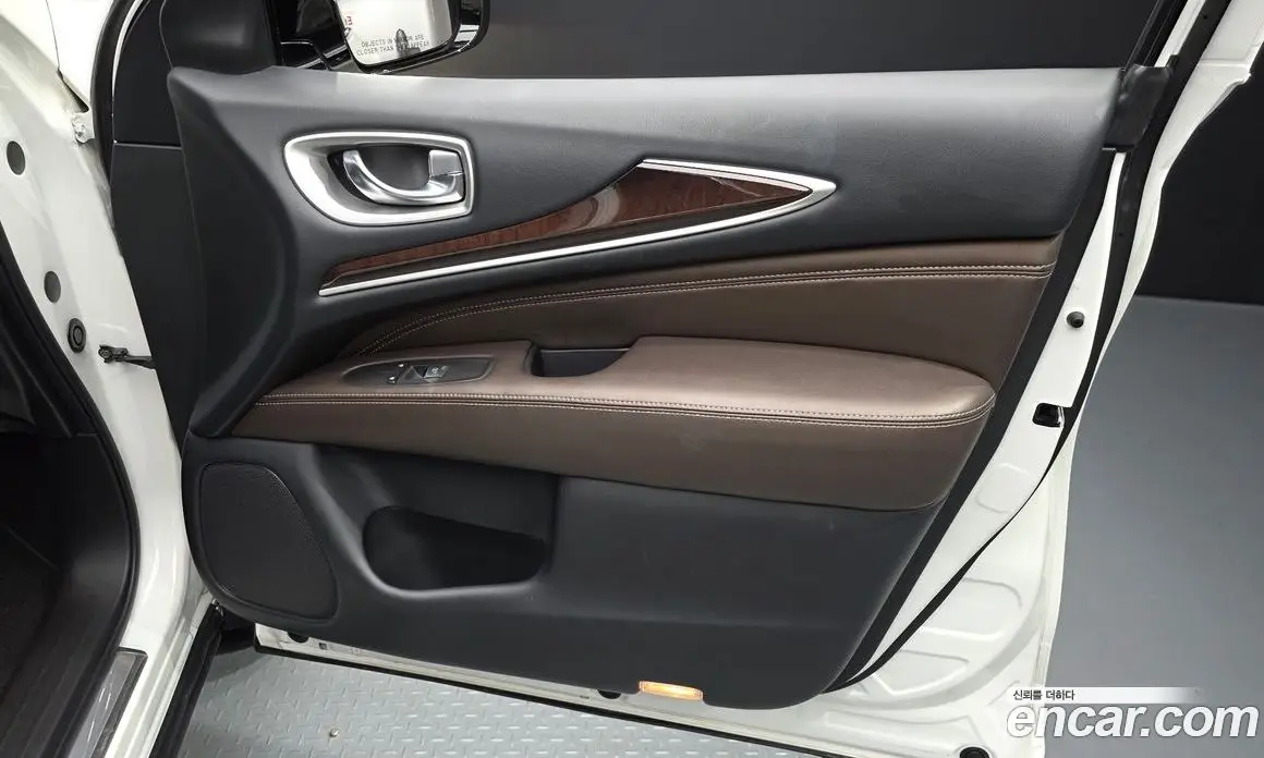 Infiniti QX60 2018 3.5 автомат (гидро), фото 13 Infiniti QX60 2018 3.5 автомат (гидро), фото 13