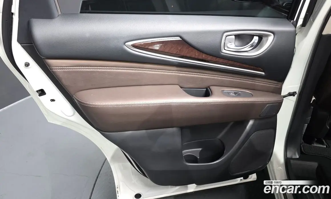 Infiniti QX60 2018 3.5 автомат (гидро), фото 14 Infiniti QX60 2018 3.5 автомат (гидро), фото 14