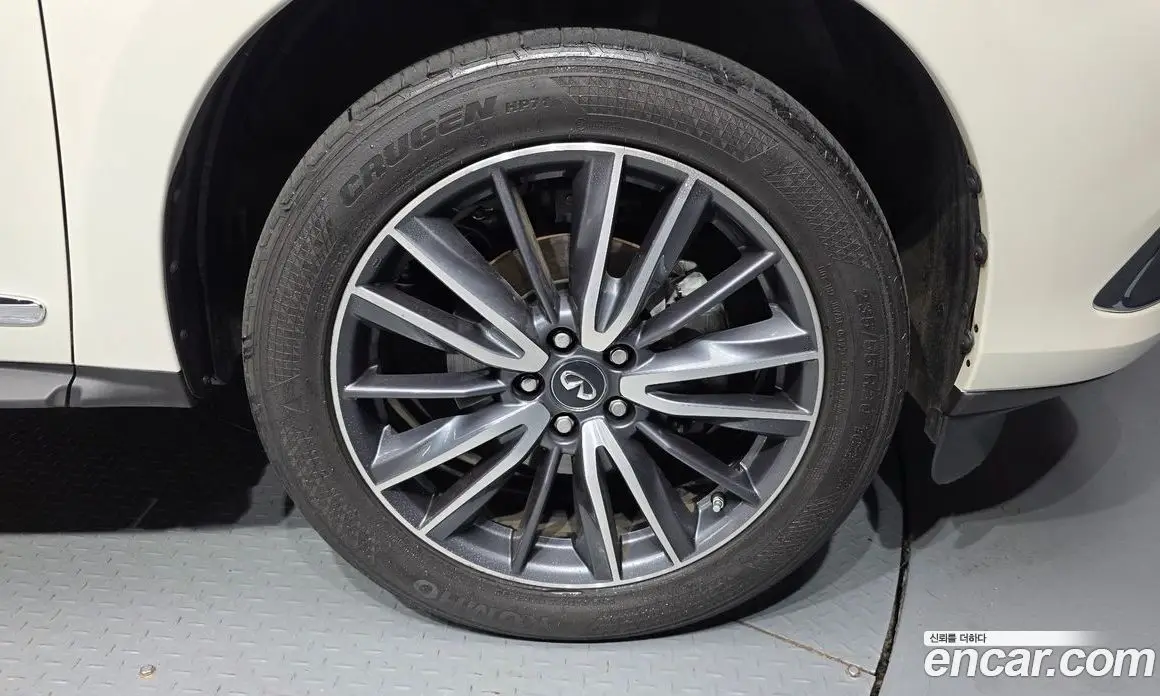 Infiniti QX60 2018 3.5 автомат (гидро), фото 6 Infiniti QX60 2018 3.5 автомат (гидро), фото 6