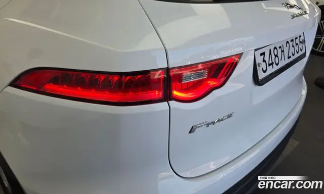 Jaguar F-Pace 2019 2.0 автомат (гидро), миниатюра 9 Jaguar F-Pace 2019 2.0 автомат (гидро), миниатюра 9