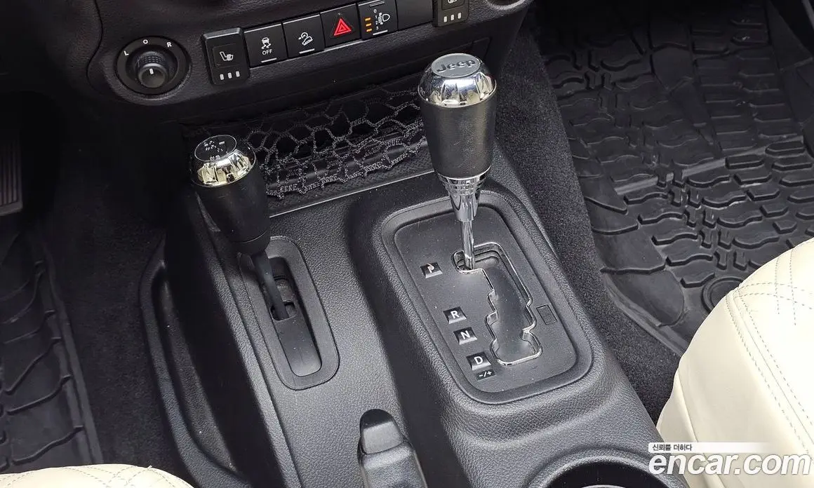 Jeep Wrangler 2016 3.6 автомат (гидро), фото 11 Jeep Wrangler 2016 3.6 автомат (гидро), фото 11