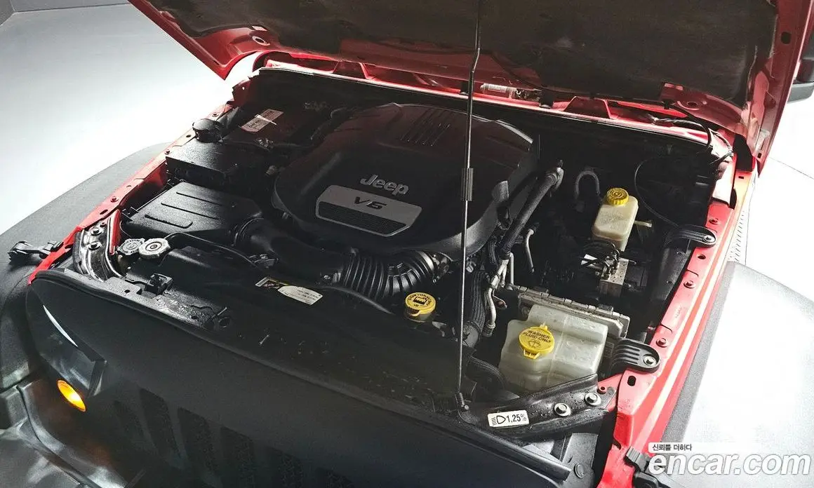 Jeep Wrangler 2016 3.6 автомат (гидро), фото 5 Jeep Wrangler 2016 3.6 автомат (гидро), фото 5