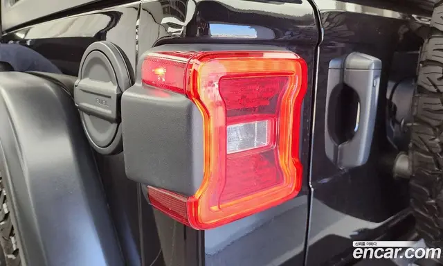 Jeep Wrangler 2024 2.0 автомат (гидро), миниатюра 9 Jeep Wrangler 2024 2.0 автомат (гидро), миниатюра 9