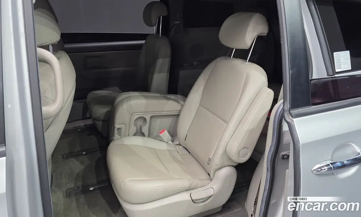 Kia Carnival 2020 2.2 автомат (гидро), фото 18 Kia Carnival 2020 2.2 автомат (гидро), фото 18