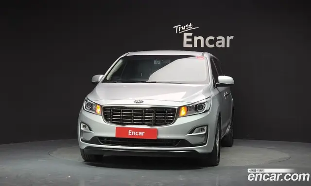 Kia Carnival 2020 2.2 автомат (гидро), миниатюра 3 Kia Carnival 2020 2.2 автомат (гидро), миниатюра 3