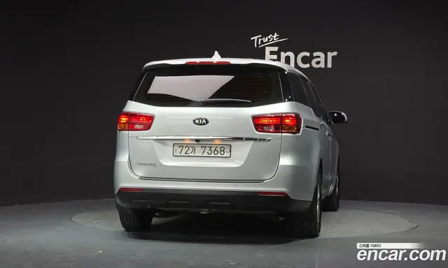 Kia Carnival 2020 2.2 автомат (гидро), миниатюра 4 Kia Carnival 2020 2.2 автомат (гидро), миниатюра 4