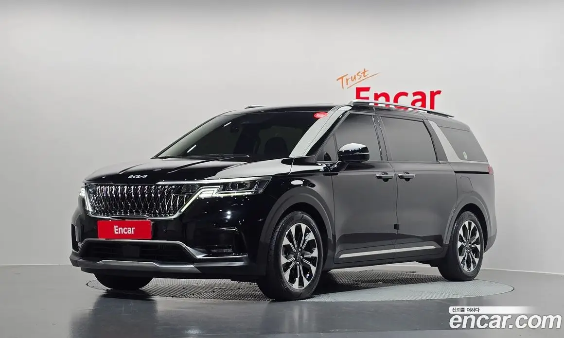 Kia Carnival 2022 3.5 автомат (гидро), фото 1 Kia Carnival 2022 3.5 автомат (гидро), фото 1