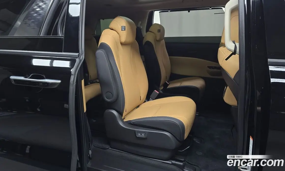 Kia Carnival 2022 3.5 автомат (гидро), фото 17 Kia Carnival 2022 3.5 автомат (гидро), фото 17