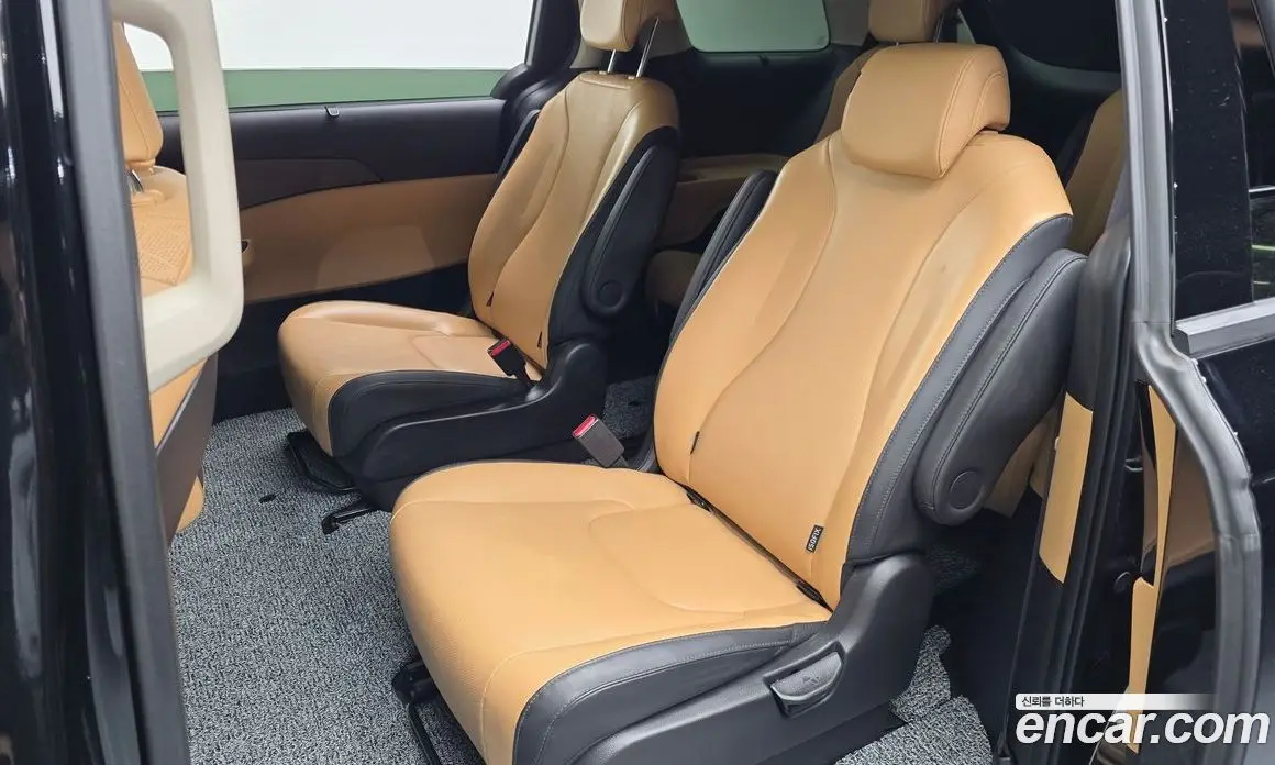 Kia Carnival 2023 2.2 автомат (гидро), фото 16 Kia Carnival 2023 2.2 автомат (гидро), фото 16