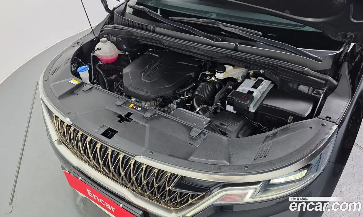 Kia Carnival 2023 2.2 автомат (гидро), фото 6 Kia Carnival 2023 2.2 автомат (гидро), фото 6