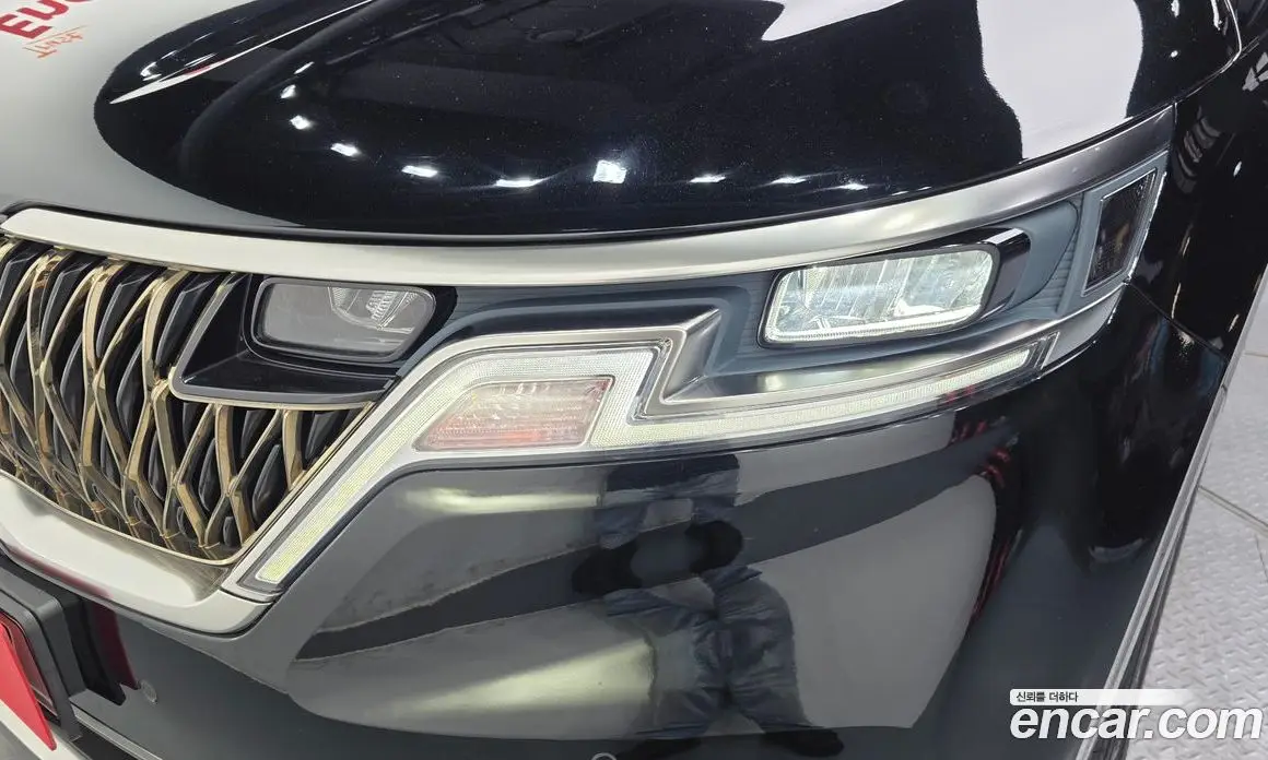 Kia Carnival 2023 2.2 автомат (гидро), фото 8 Kia Carnival 2023 2.2 автомат (гидро), фото 8