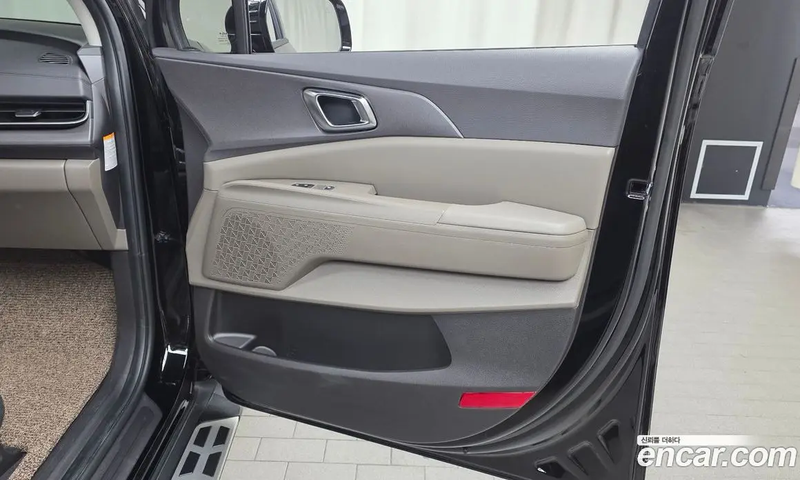 Kia Carnival 2024 1.6 автомат (гидро), фото 14 Kia Carnival 2024 1.6 автомат (гидро), фото 14