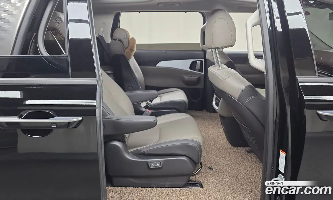 Kia Carnival 2024 1.6 автомат (гидро), фото 16 Kia Carnival 2024 1.6 автомат (гидро), фото 16