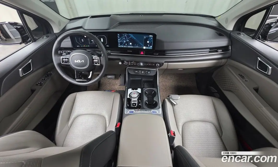 Kia Carnival 2024 1.6 автомат (гидро), фото 9 Kia Carnival 2024 1.6 автомат (гидро), фото 9