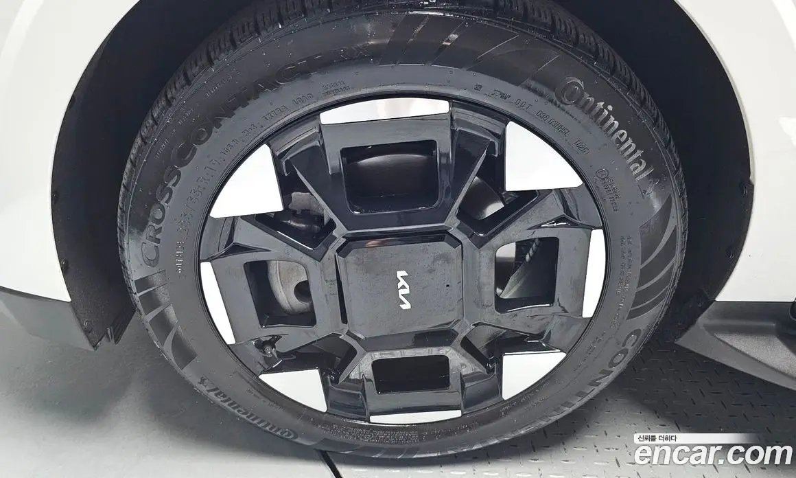 Kia Carnival 2024 1.6 автомат (гидро), фото 4 Kia Carnival 2024 1.6 автомат (гидро), фото 4