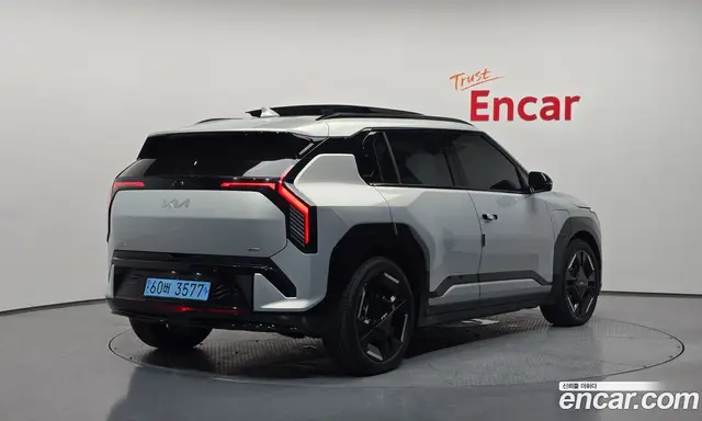 Kia EV3, 2024, 20 384 км