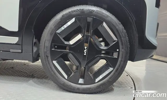 Kia EV3 2024 0.2 автомат (гидро), миниатюра 6 Kia EV3 2024 0.2 автомат (гидро), миниатюра 6