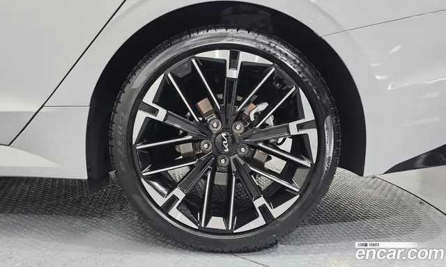 Kia K5 (Optima) 2024 1.6 автомат (гидро), миниатюра 7 Kia K5 (Optima) 2024 1.6 автомат (гидро), миниатюра 7