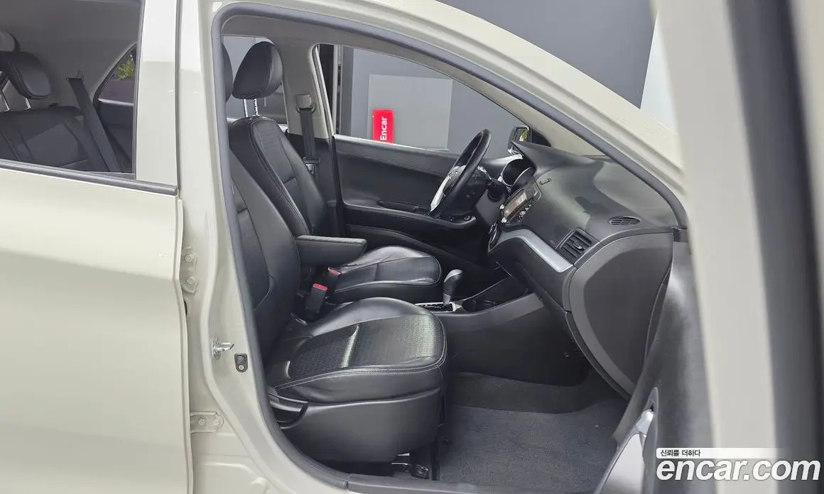 Kia Morning 2016 1.0 автомат (гидро), фото 11 Kia Morning 2016 1.0 автомат (гидро), фото 11
