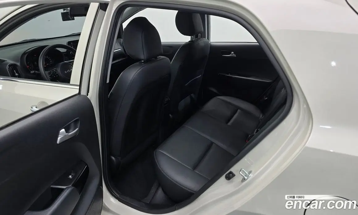 Kia Morning 2022 1.0 автомат (гидро), фото 18 Kia Morning 2022 1.0 автомат (гидро), фото 18