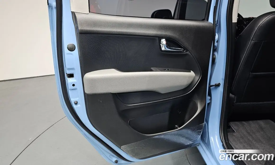 Kia Ray 2021 1.0 автомат (гидро), фото 14