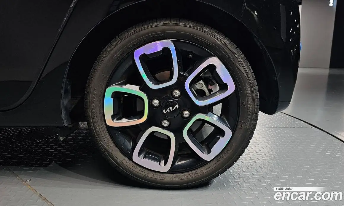 Kia Ray 2021 1.0 автомат (гидро), фото 7