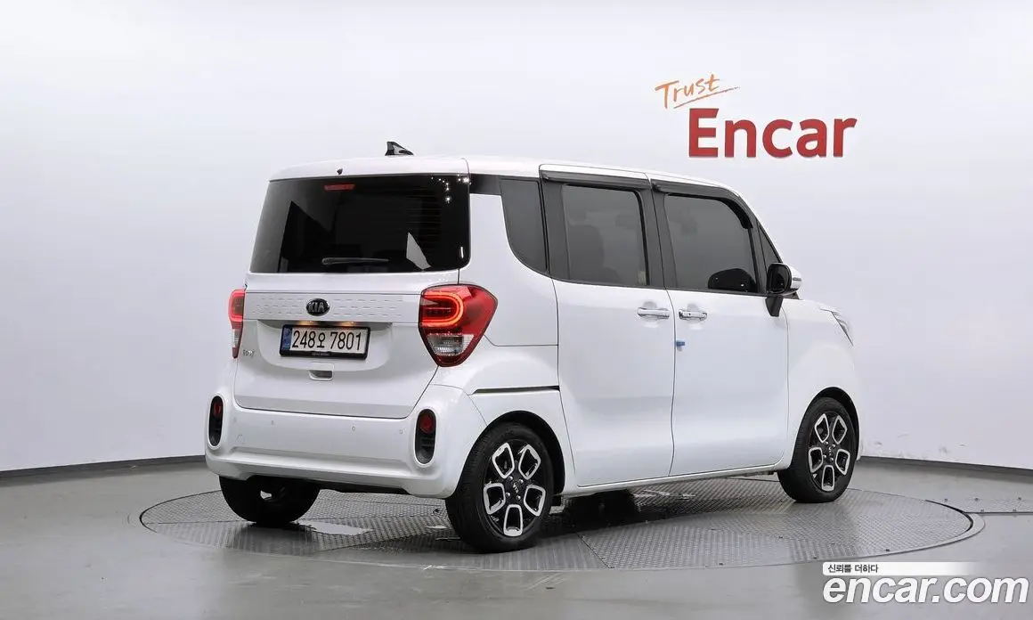 Kia Ray 2021 1.0 автомат (гидро), фото 2 Kia Ray 2021 1.0 автомат (гидро), фото 2