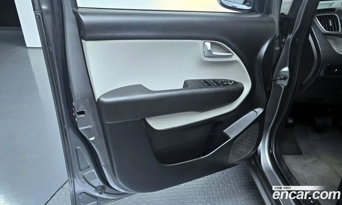 Kia Ray 2022 1.0 автомат (гидро), фото 13 Kia Ray 2022 1.0 автомат (гидро), фото 13