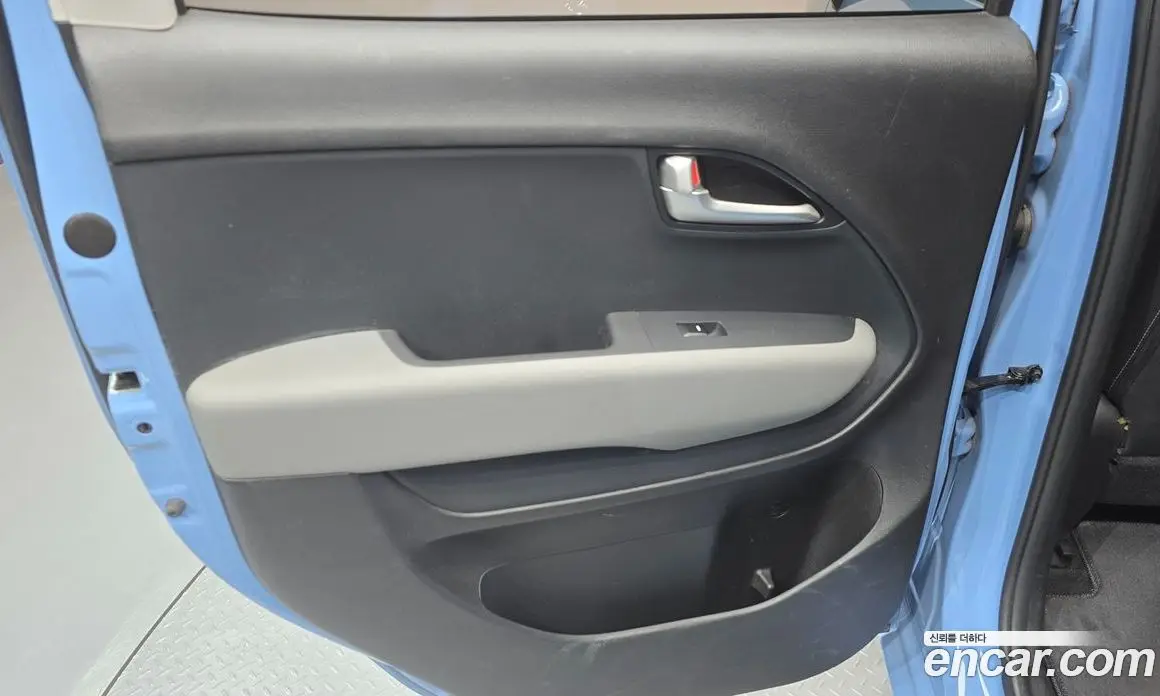 Kia Ray 2022 1.0 автомат (гидро), фото 14 Kia Ray 2022 1.0 автомат (гидро), фото 14