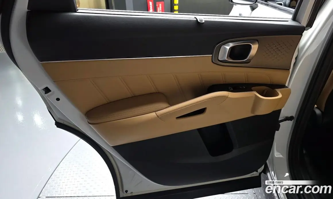 Kia Sorento 2021 2.5 автомат (гидро), фото 15 Kia Sorento 2021 2.5 автомат (гидро), фото 15