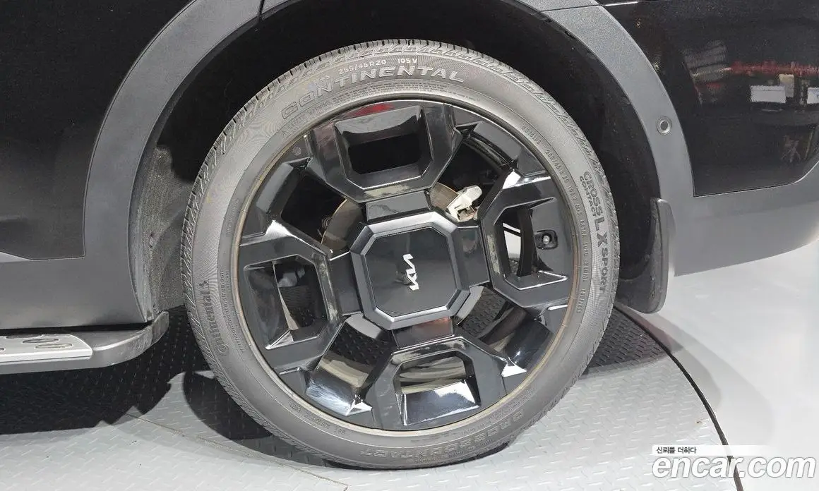 Kia Sorento 2023 2.2 автомат (гидро), фото 6