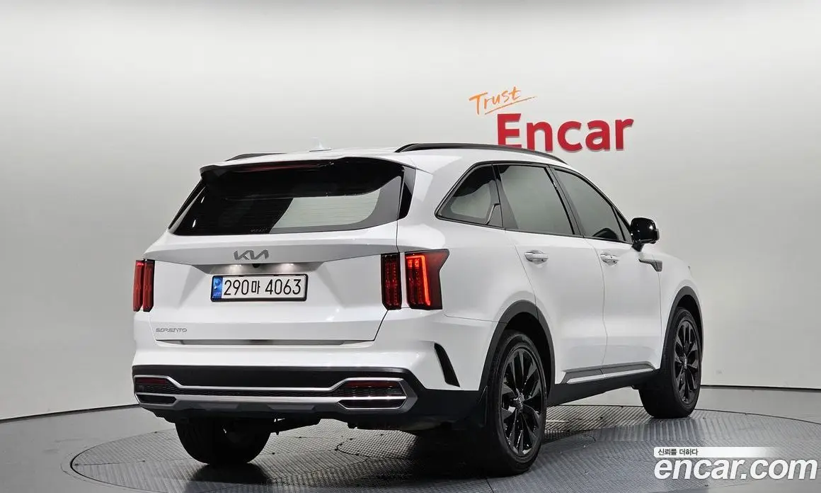 Kia Sorento 2023 2.5 автомат (гидро), фото 1 Kia Sorento 2023 2.5 автомат (гидро), фото 1