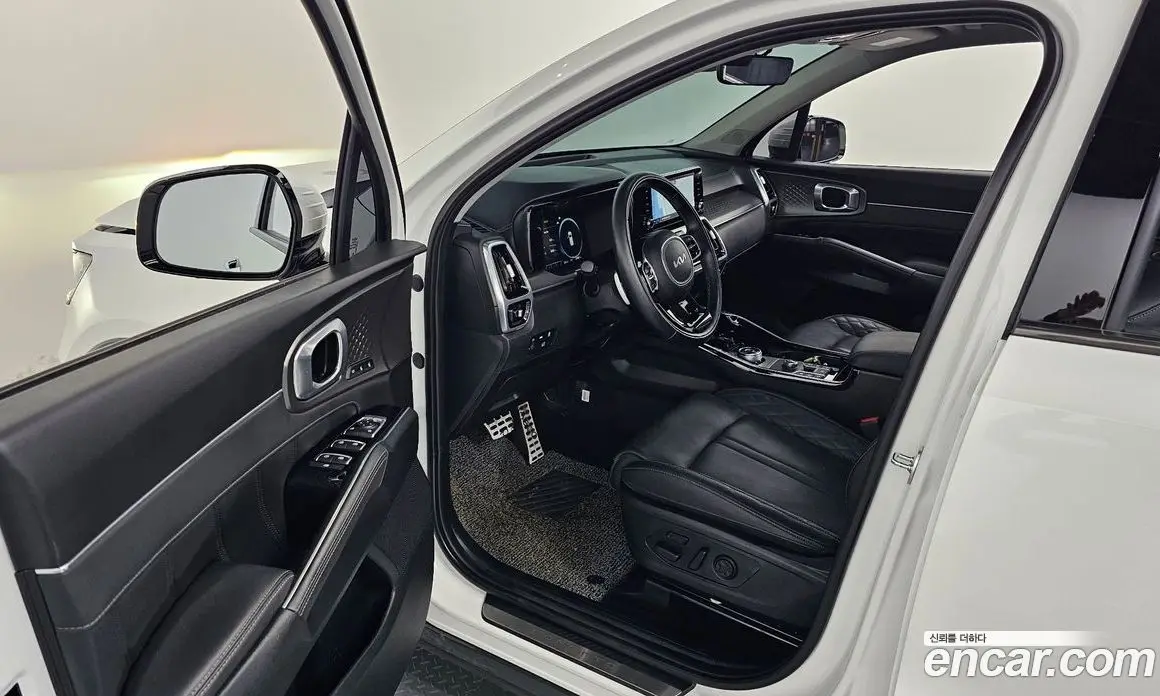 Kia Sorento 2023 2.5 автомат (гидро), фото 12 Kia Sorento 2023 2.5 автомат (гидро), фото 12