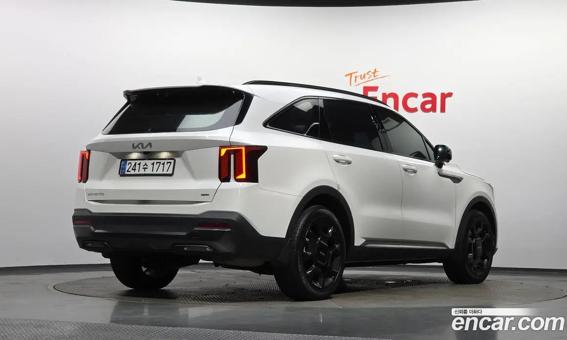 Kia Sorento 2023 2.5 автомат (гидро), фото 2 Kia Sorento 2023 2.5 автомат (гидро), фото 2