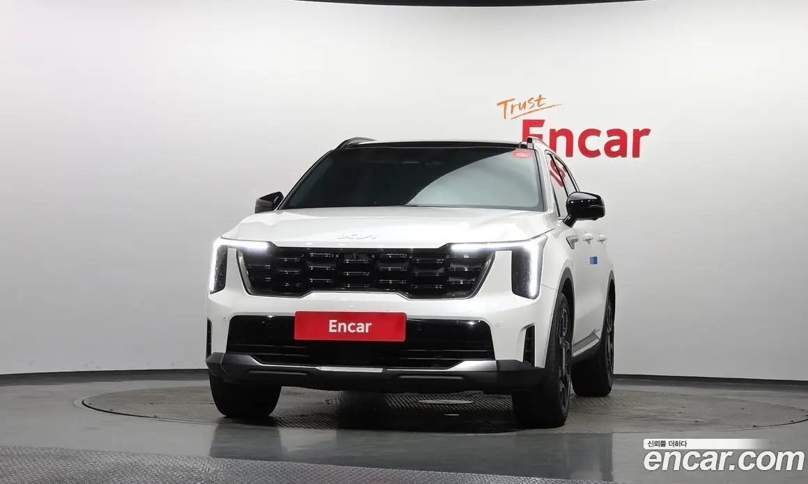 Kia Sorento 2023 2.5 автомат (гидро), фото 3 Kia Sorento 2023 2.5 автомат (гидро), фото 3