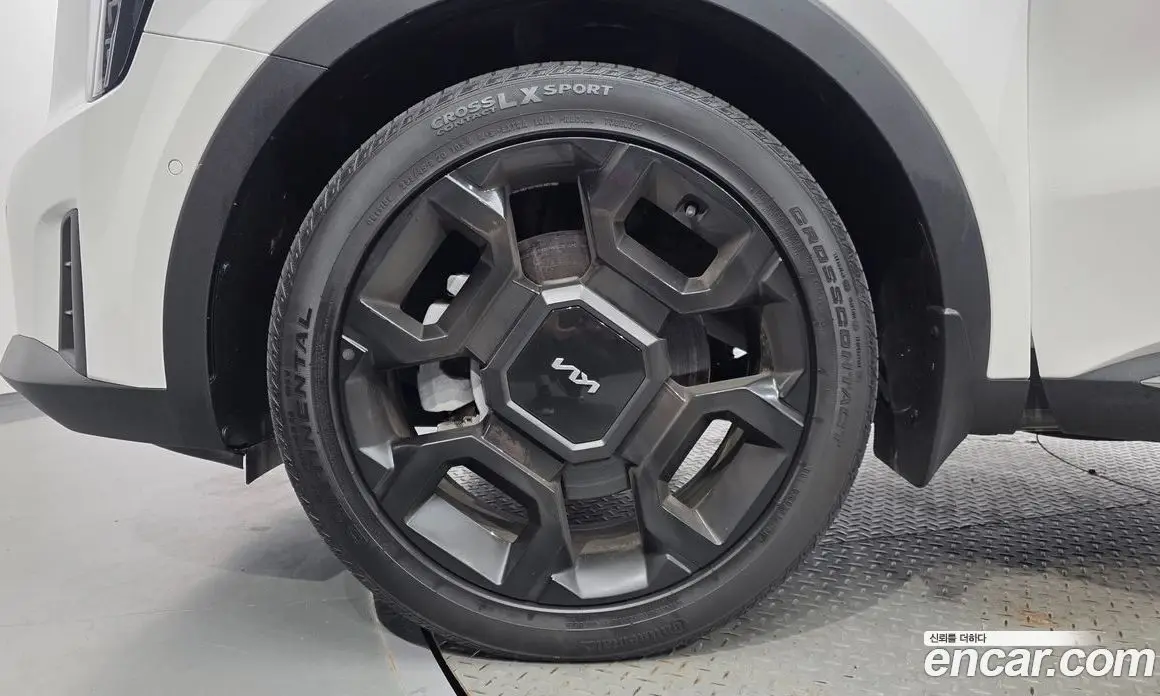 Kia Sorento 2023 2.5 автомат (гидро), фото 5 Kia Sorento 2023 2.5 автомат (гидро), фото 5