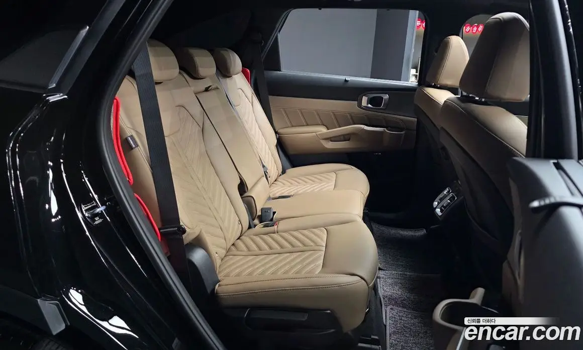 Kia Sorento 2025 2.5 автомат (гидро), фото 18 Kia Sorento 2025 2.5 автомат (гидро), фото 18