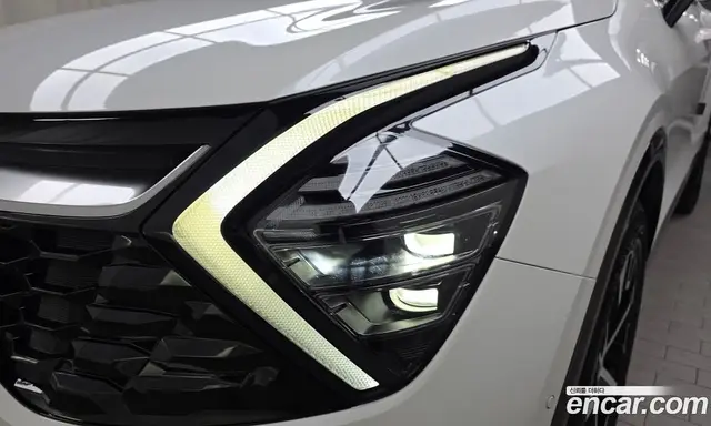 Kia Sportage 2022 1.6 автомат (гидро), миниатюра 8