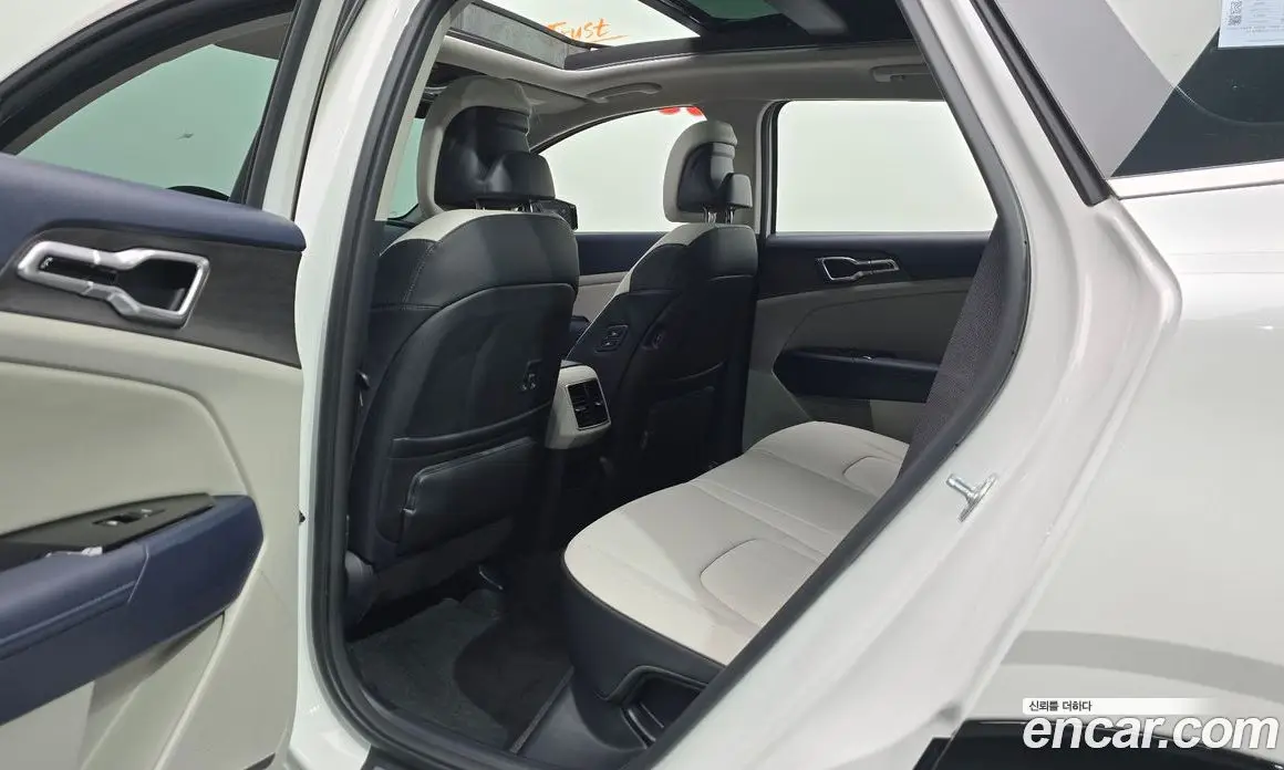 Kia Sportage 2024 2.0 автомат (гидро), фото 16 Kia Sportage 2024 2.0 автомат (гидро), фото 16