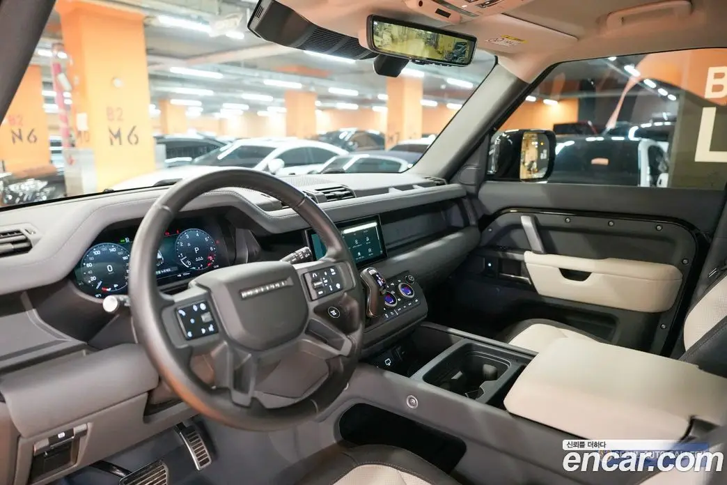 Land Rover Defender 2024 2.0 автомат (гидро), фото 18