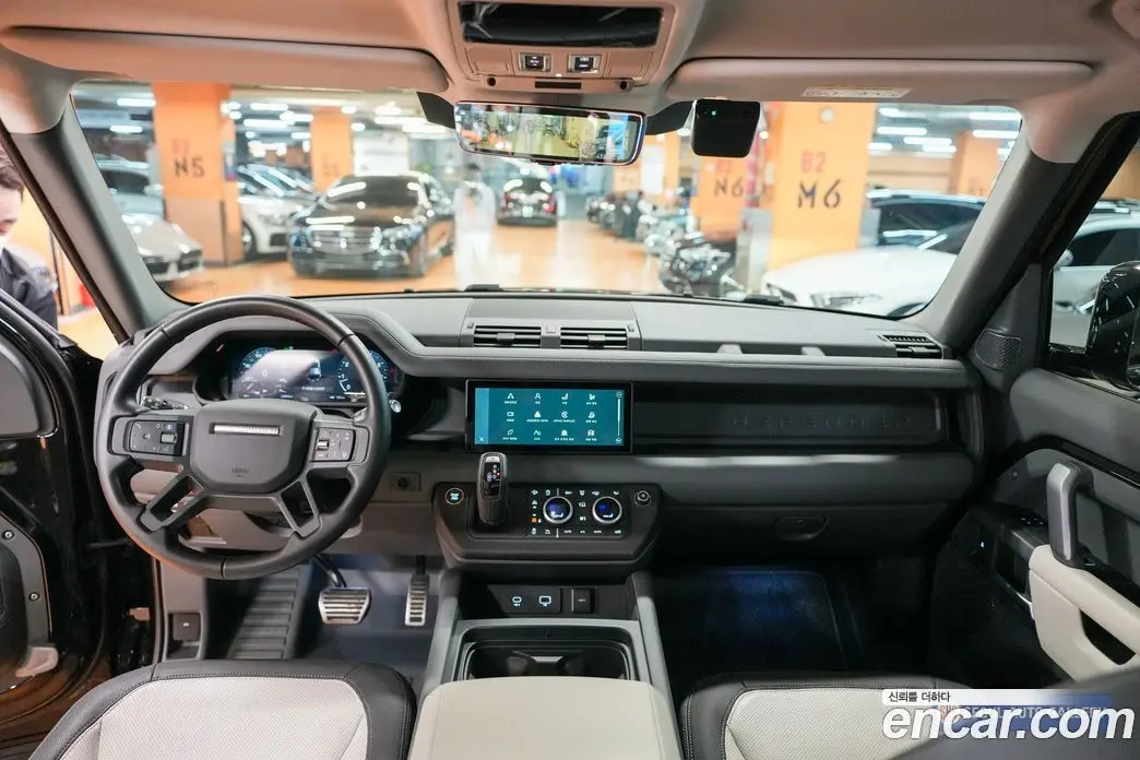 Land Rover Defender 2024 2.0 автомат (гидро), фото 7