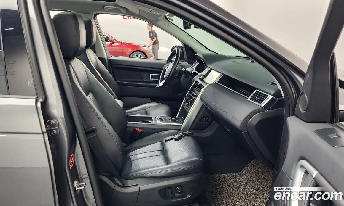 Land Rover Discovery Sport 2018 2.0 автомат (гидро), фото 16 Land Rover Discovery Sport 2018 2.0 автомат (гидро), фото 16