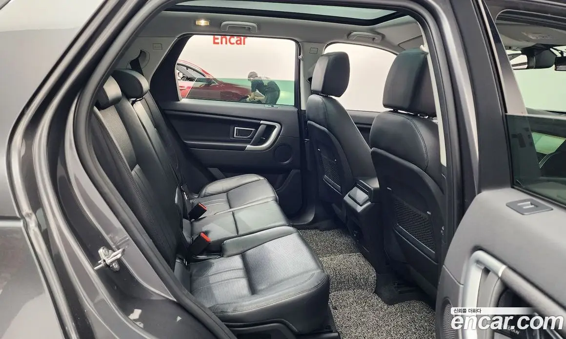 Land Rover Discovery Sport 2018 2.0 автомат (гидро), фото 17 Land Rover Discovery Sport 2018 2.0 автомат (гидро), фото 17
