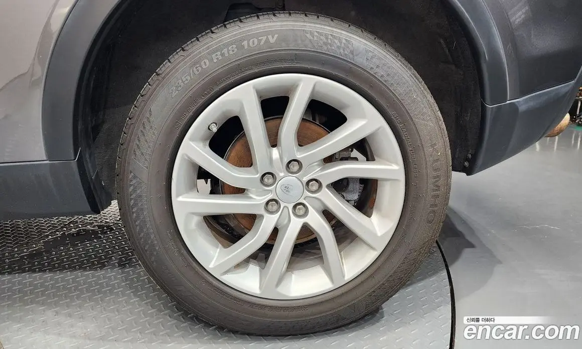 Land Rover Discovery Sport 2018 2.0 автомат (гидро), фото 7 Land Rover Discovery Sport 2018 2.0 автомат (гидро), фото 7