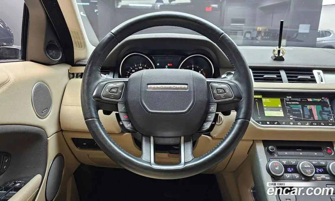 Land Rover Range Rover Evoque 2018 2.0 автомат (гидро), фото 19 Land Rover Range Rover Evoque 2018 2.0 автомат (гидро), фото 19