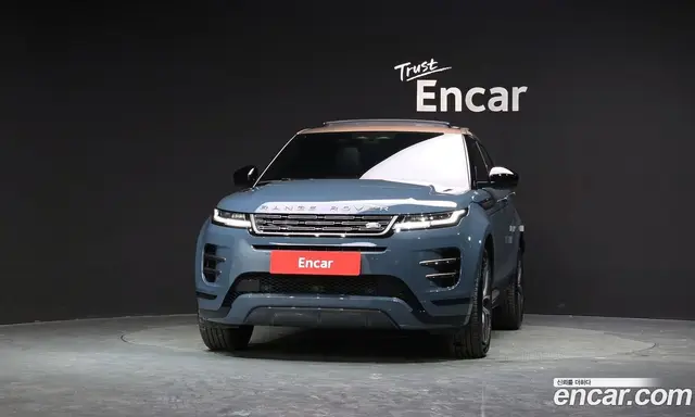 Land Rover Range Rover Evoque 2024 2.0 автомат (гидро), миниатюра 3 Land Rover Range Rover Evoque 2024 2.0 автомат (гидро), миниатюра 3