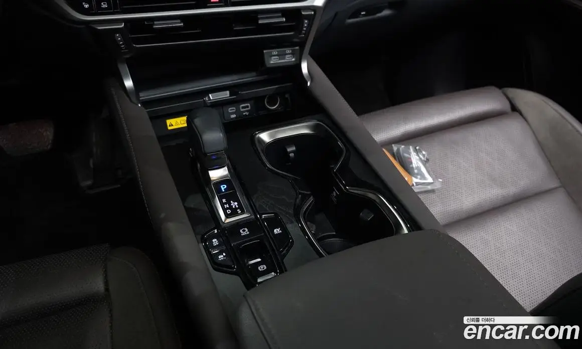 Lexus RX 2023 2.5 автомат (гидро), фото 11