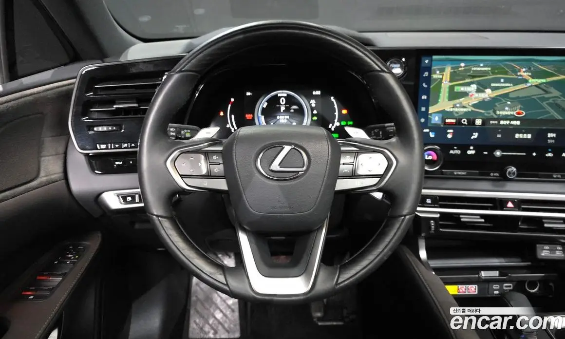 Lexus RX 2023 2.5 автомат (гидро), фото 18