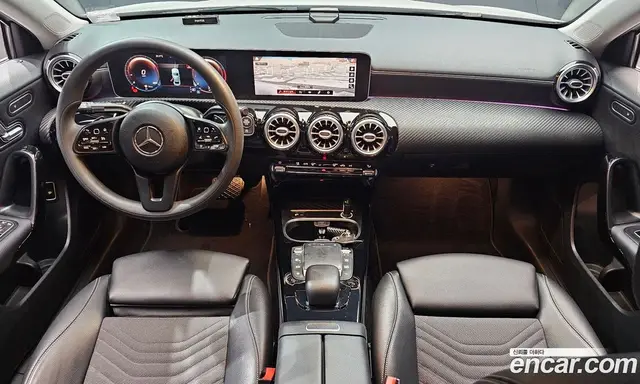 Mercedes-Benz A-Class 2020 2.0 автомат (гидро), миниатюра 10