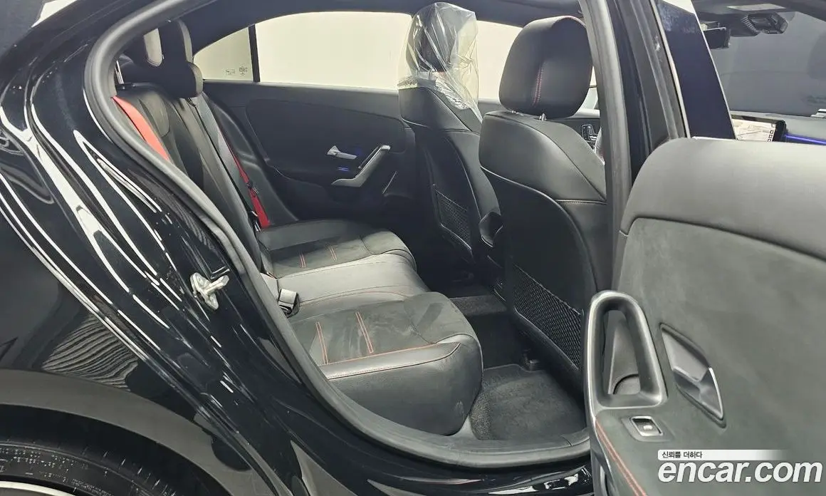 Mercedes-Benz A-Class 2021 2.0 автомат (гидро), фото 17